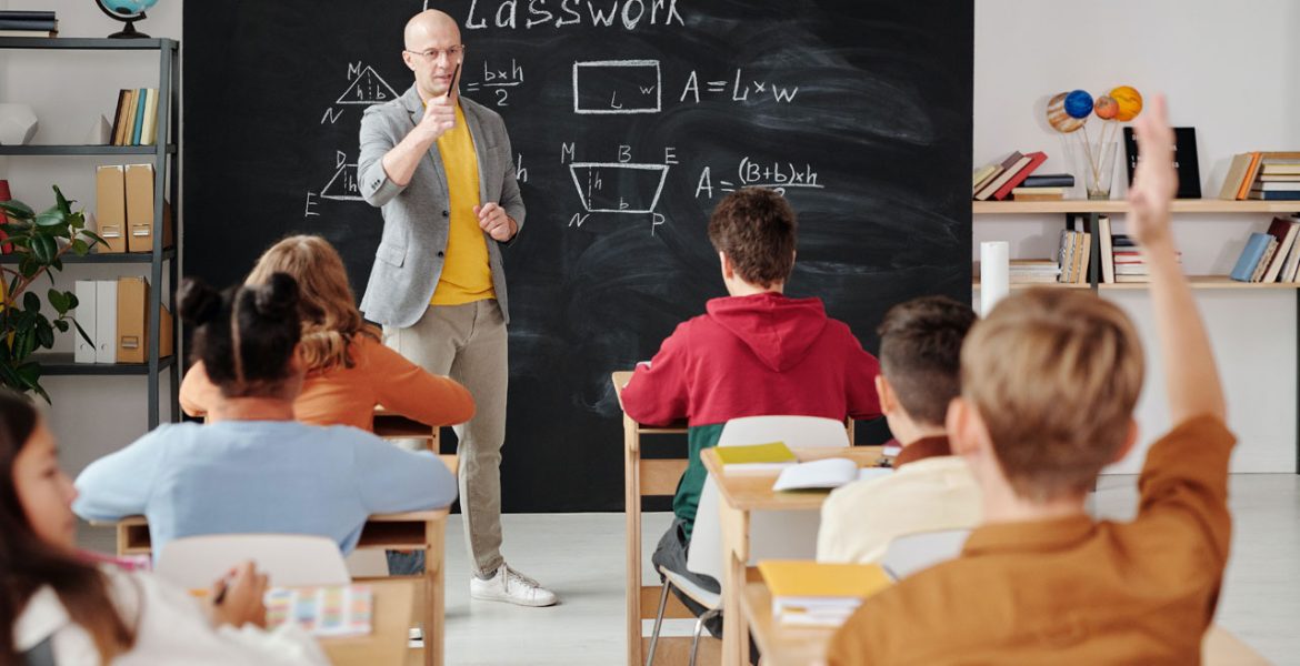 Classroom return: 4 ways to help students readjust